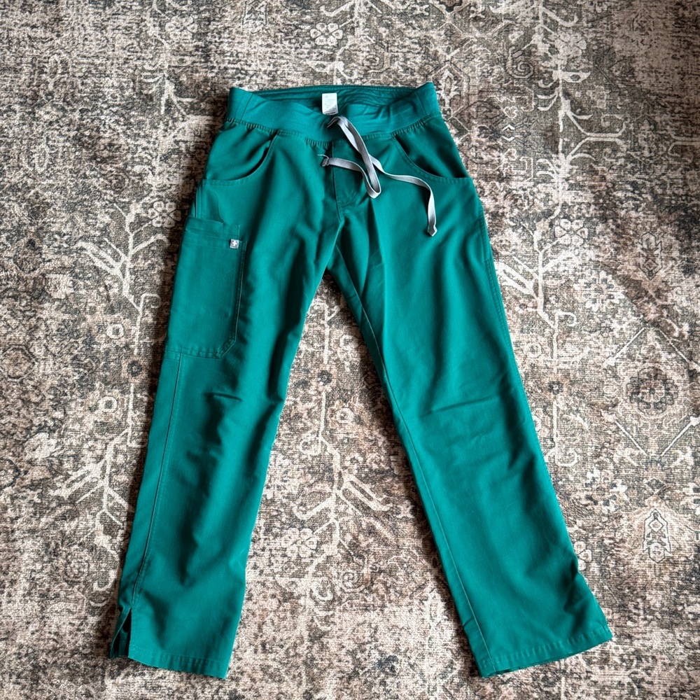 Figs hunter green scrub pants XSP